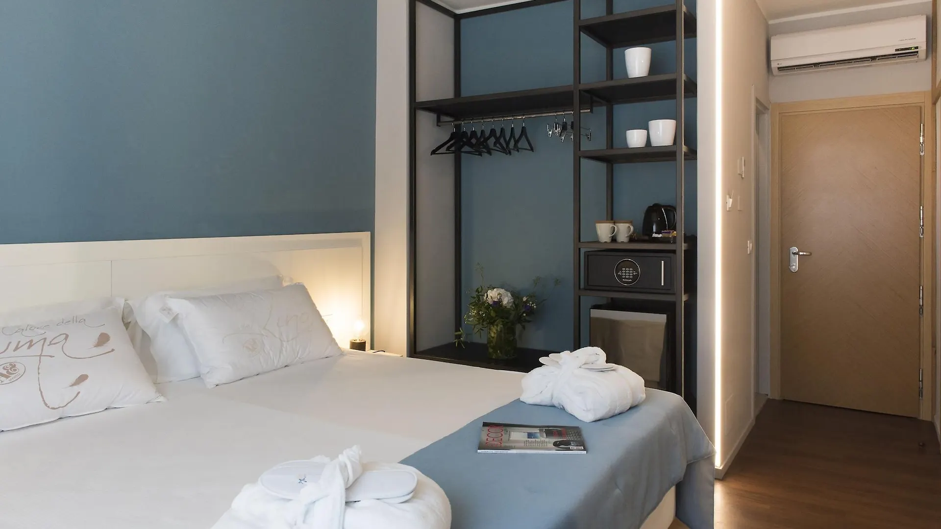 BeYou Hotel Polo Riccione 3*,  Italien